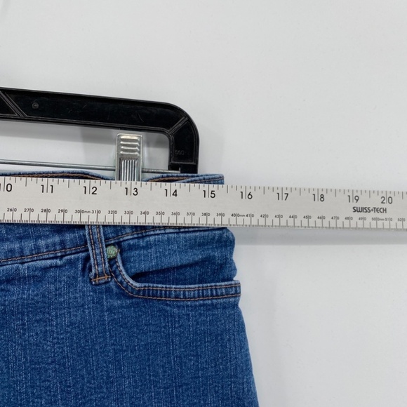 Bestow Jeans Women's Size 14P Front Rear Pockets Denim Blue Belt Loops - Picture 4 of 13